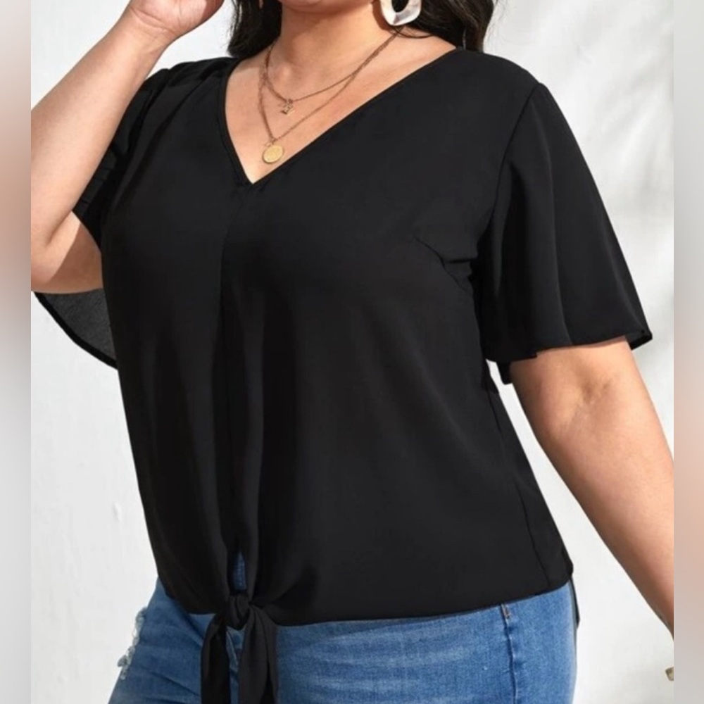 SHEIN Black V-Neck Tie-Front Top